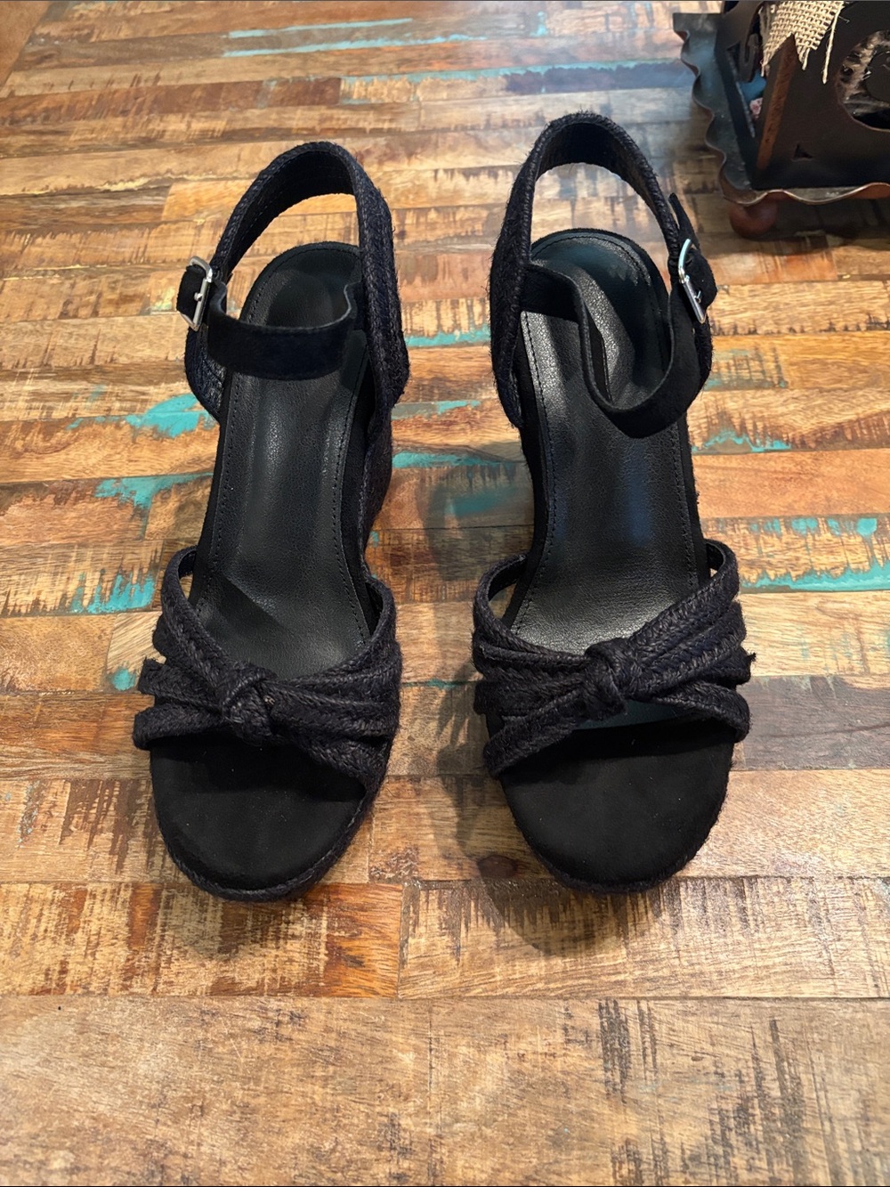 Woman’s Size 8 Black Espadrille’s Amazon